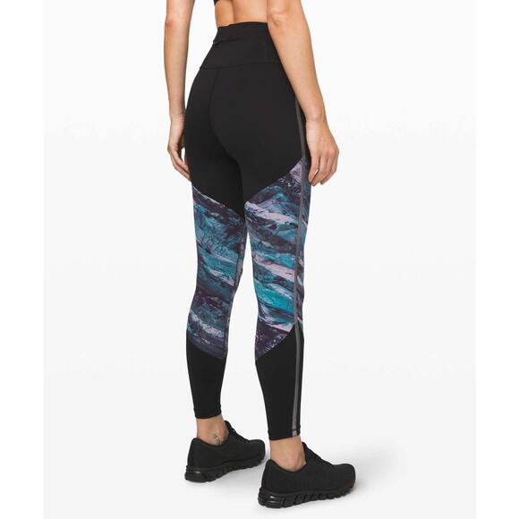 Lululemon Run to Reset Tight 25" Black / Frozen Island Multi Women's Size 6 EUC - Picture 4 of 8